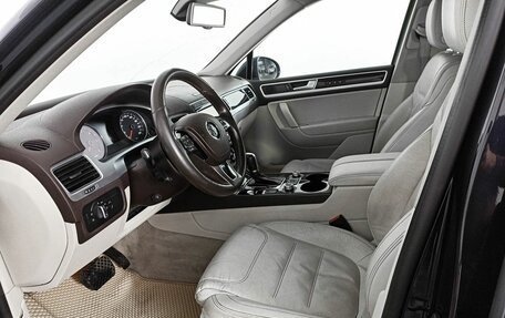 Volkswagen Touareg III, 2016 год, 2 877 000 рублей, 20 фотография