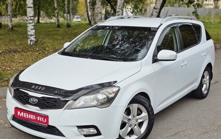 KIA cee'd I рестайлинг, 2011 год, 639 000 рублей, 1 фотография