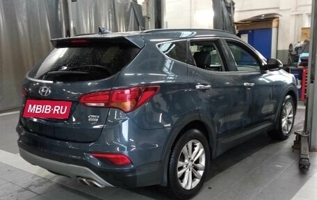 Hyundai Santa Fe III рестайлинг, 2017 год, 2 350 000 рублей, 3 фотография