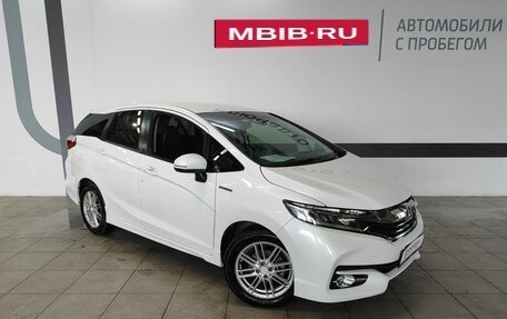 Honda Shuttle II, 2016 год, 1 550 000 рублей, 3 фотография