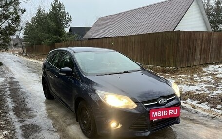 Ford Focus III, 2013 год, 585 000 рублей, 2 фотография