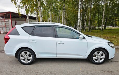 KIA cee'd I рестайлинг, 2011 год, 639 000 рублей, 4 фотография