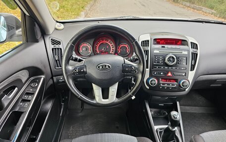 KIA cee'd I рестайлинг, 2011 год, 639 000 рублей, 13 фотография