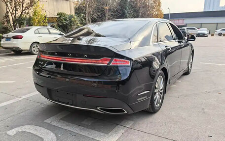 Lincoln MKZ II рестайлинг, 2020 год, 2 500 000 рублей, 17 фотография