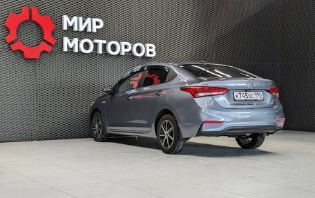 Hyundai Solaris II рестайлинг, 2018 год, 1 490 000 рублей, 7 фотография