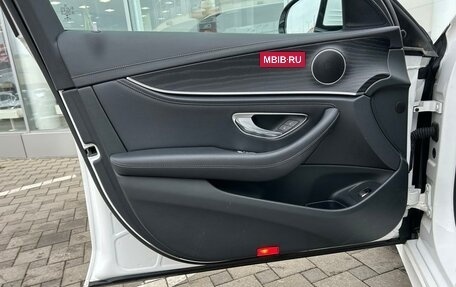 Mercedes-Benz E-Класс, 2018 год, 3 249 000 рублей, 8 фотография