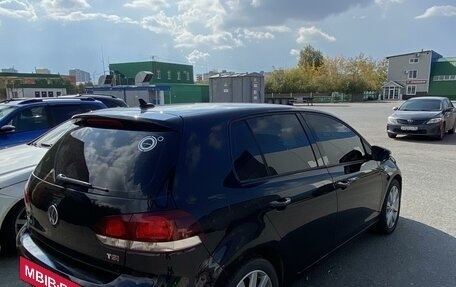 Volkswagen Golf VI, 2009 год, 900 000 рублей, 2 фотография