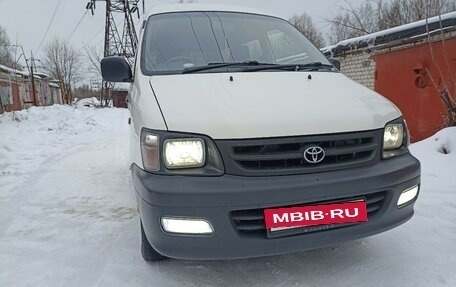 Toyota Town Ace III, 2002 год, 670 000 рублей, 9 фотография