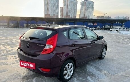 Hyundai Solaris II рестайлинг, 2013 год, 899 000 рублей, 30 фотография