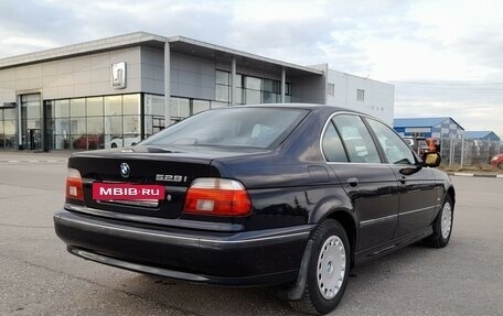 BMW 5 серия, 1998 год, 1 070 000 рублей, 4 фотография