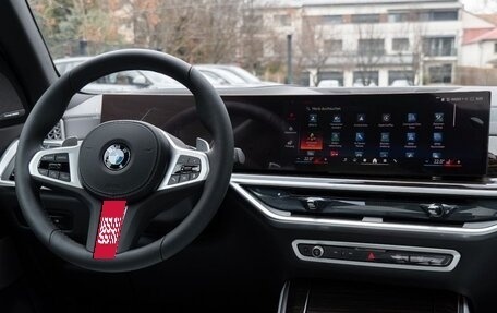 BMW X5, 2024 год, 15 000 000 рублей, 13 фотография