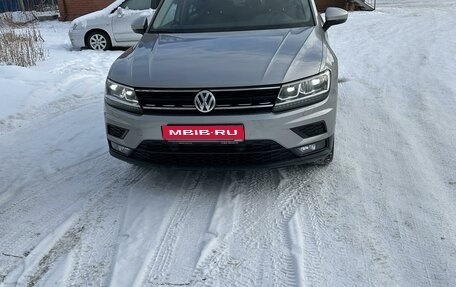 Volkswagen Tiguan II, 2017 год, 2 140 000 рублей, 1 фотография