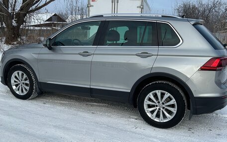 Volkswagen Tiguan II, 2017 год, 2 140 000 рублей, 4 фотография