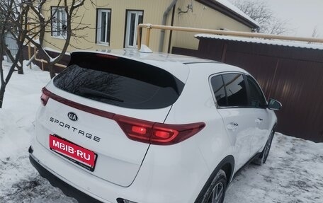 KIA Sportage IV рестайлинг, 2021 год, 2 650 000 рублей, 6 фотография