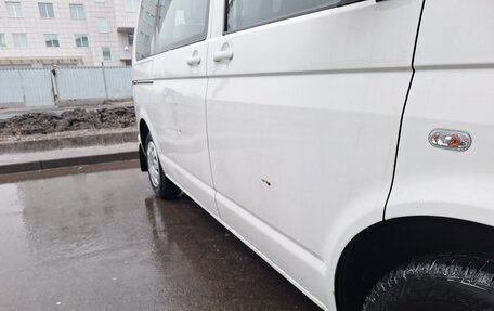 Volkswagen Caravelle T5, 2013 год, 2 390 000 рублей, 6 фотография