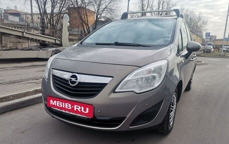 Opel Meriva, 2011 год, 599 000 рублей, 2 фотография