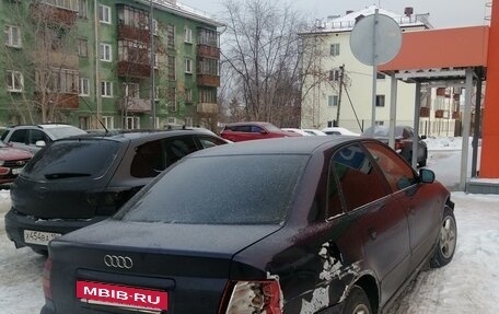 Audi A4, 1995 год, 190 000 рублей, 3 фотография