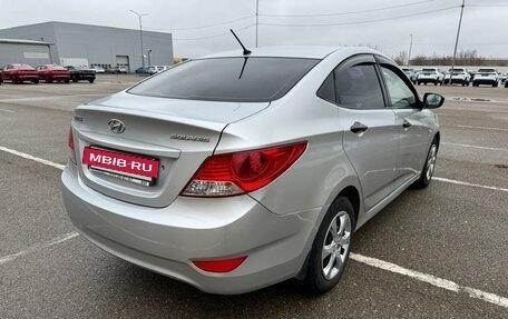 Hyundai Solaris II рестайлинг, 2013 год, 795 000 рублей, 3 фотография