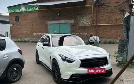 Infiniti FX II, 2013 год, 2 950 000 рублей, 14 фотография