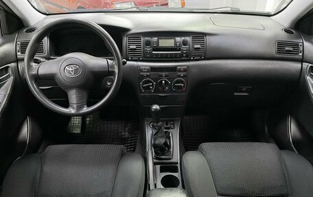 Toyota Corolla, 2004 год, 625 000 рублей, 24 фотография