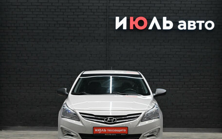 Hyundai Solaris II рестайлинг, 2014 год, 850 000 рублей, 2 фотография