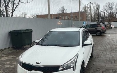 KIA Rio IV, 2020 год, 1 565 000 рублей, 1 фотография