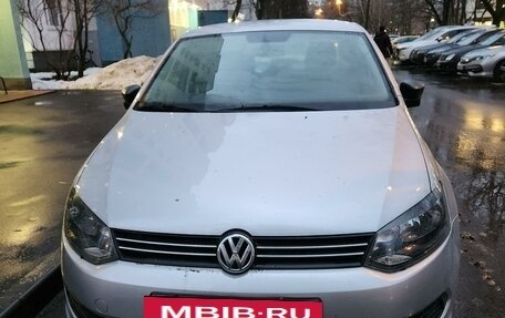 Volkswagen Polo VI (EU Market), 2013 год, 1 300 000 рублей, 7 фотография