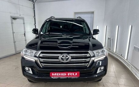 Toyota Land Cruiser 200, 2015 год, 5 980 000 рублей, 11 фотография