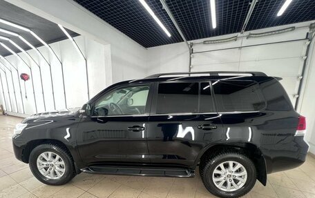 Toyota Land Cruiser 200, 2015 год, 5 980 000 рублей, 19 фотография