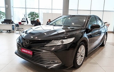 Toyota Camry, 2019 год, 2 800 000 рублей, 1 фотография