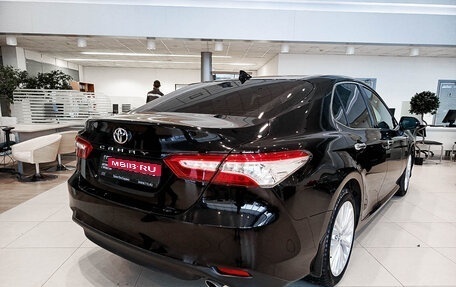 Toyota Camry, 2019 год, 2 800 000 рублей, 6 фотография