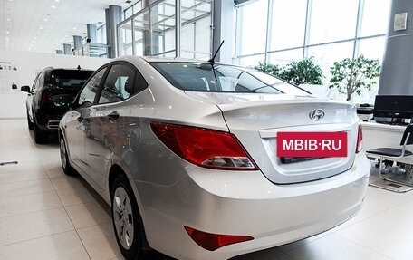 Hyundai Solaris II рестайлинг, 2014 год, 853 000 рублей, 7 фотография