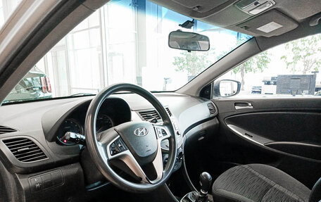 Hyundai Solaris II рестайлинг, 2014 год, 853 000 рублей, 16 фотография