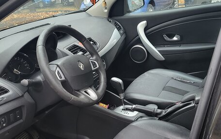 Renault Fluence I, 2011 год, 656 000 рублей, 2 фотография