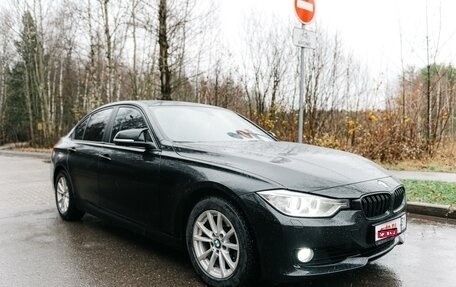 BMW 3 серия, 2014 год, 1 900 000 рублей, 22 фотография