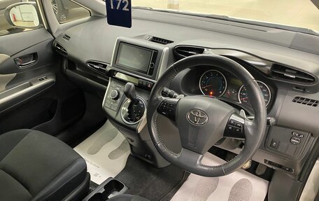 Toyota Wish II, 2011 год, 1 629 000 рублей, 11 фотография