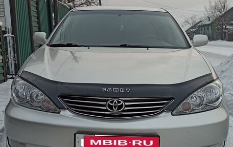 Toyota Camry V40, 2005 год, 950 000 рублей, 2 фотография