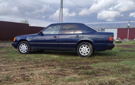 Mercedes-Benz W124, 1989 год, 645 000 рублей, 3 фотография