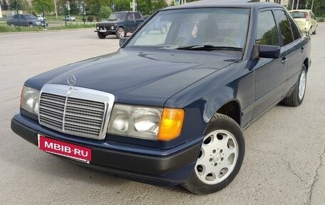 Mercedes-Benz W124, 1989 год, 645 000 рублей, 2 фотография