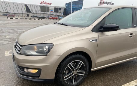 Volkswagen Polo VI (EU Market), 2017 год, 1 500 000 рублей, 8 фотография