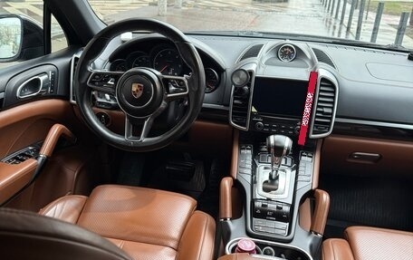 Porsche Cayenne III, 2016 год, 5 500 000 рублей, 6 фотография