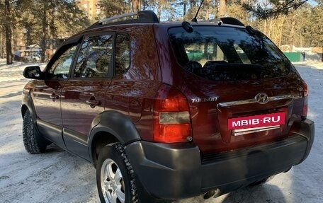 Hyundai Tucson III, 2004 год, 800 000 рублей, 3 фотография