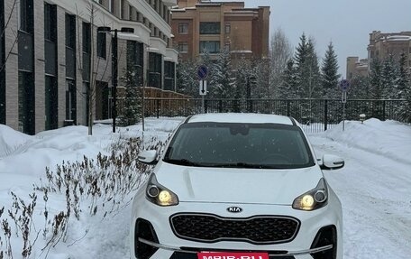 KIA Sportage IV рестайлинг, 2019 год, 2 450 000 рублей, 1 фотография