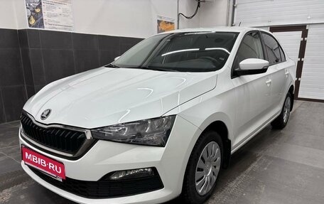 Skoda Rapid II, 2020 год, 1 850 000 рублей, 1 фотография