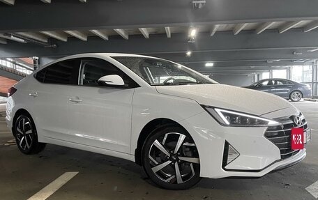 Hyundai Elantra VI рестайлинг, 2019 год, 1 820 000 рублей, 3 фотография