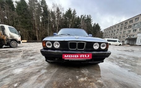 BMW 5 серия, 1992 год, 450 000 рублей, 3 фотография