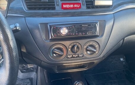 Mitsubishi Lancer IX, 2004 год, 450 000 рублей, 4 фотография