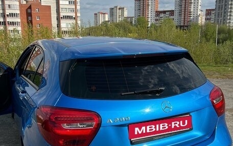 Mercedes-Benz A-Класс, 2016 год, 1 900 000 рублей, 12 фотография