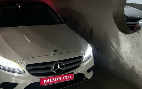 Mercedes-Benz C-Класс, 2018 год, 3 950 000 рублей, 2 фотография