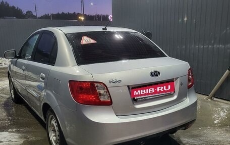 KIA Rio II, 2010 год, 680 000 рублей, 6 фотография